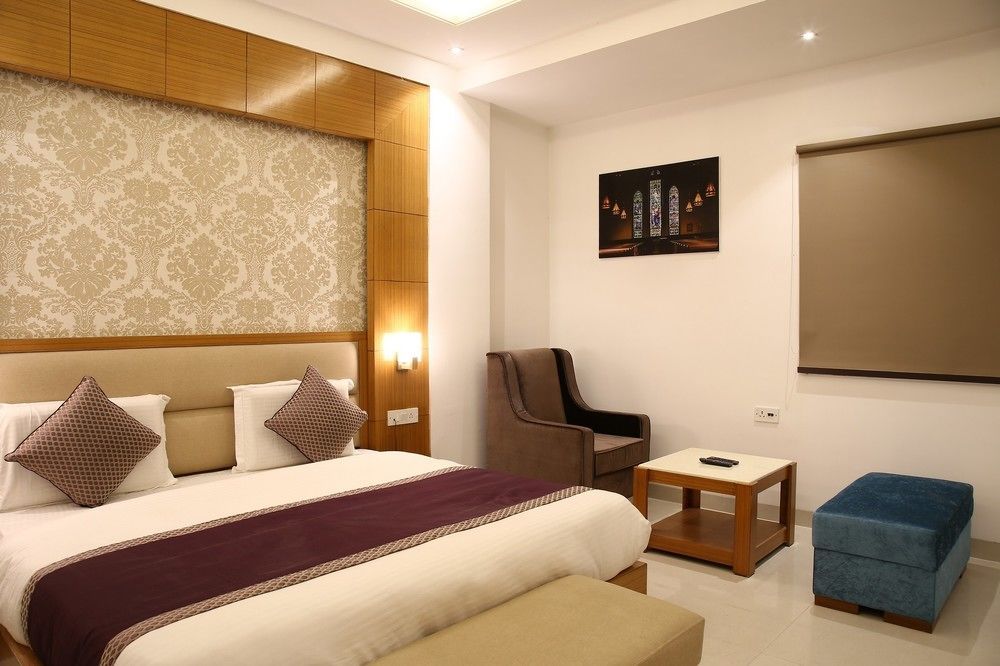 Fabhotel Oriental Suites Mg Road Bangalore Eksteriør bilde