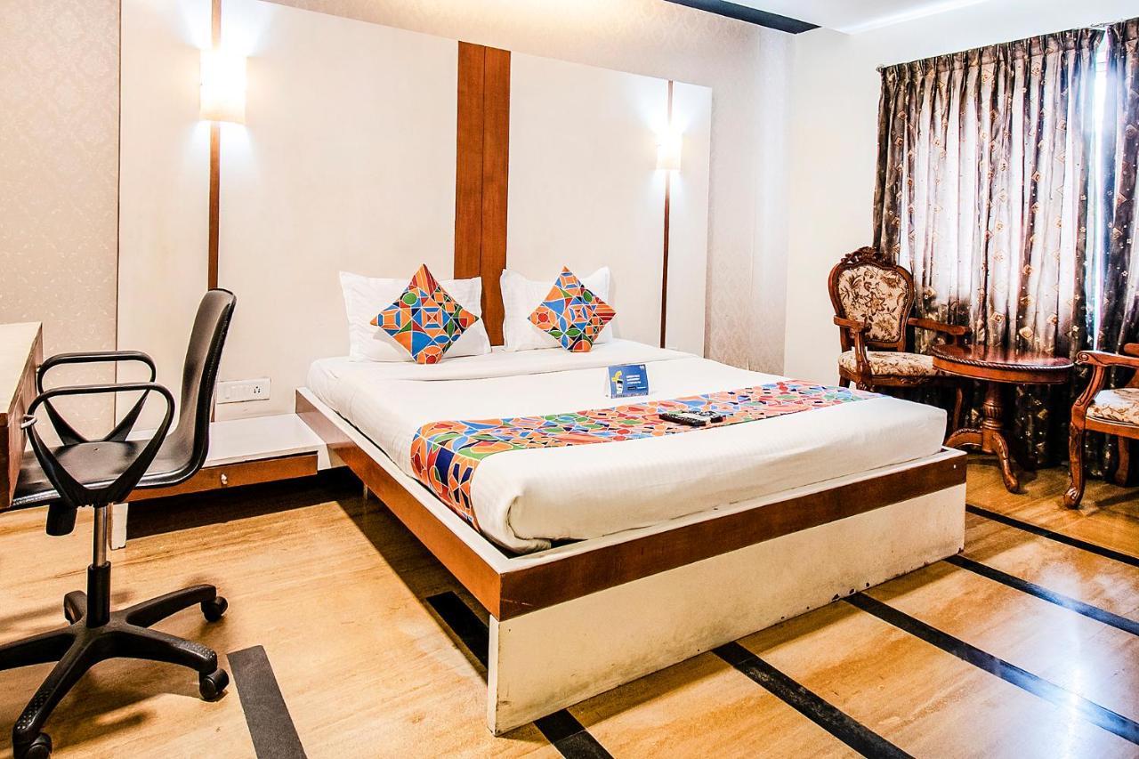 Fabhotel Oriental Suites Mg Road Bangalore Eksteriør bilde